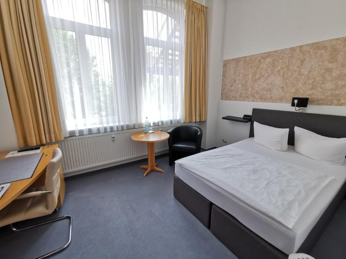 Hotel Zur Alten Druckerei Gotha Bagian luar foto